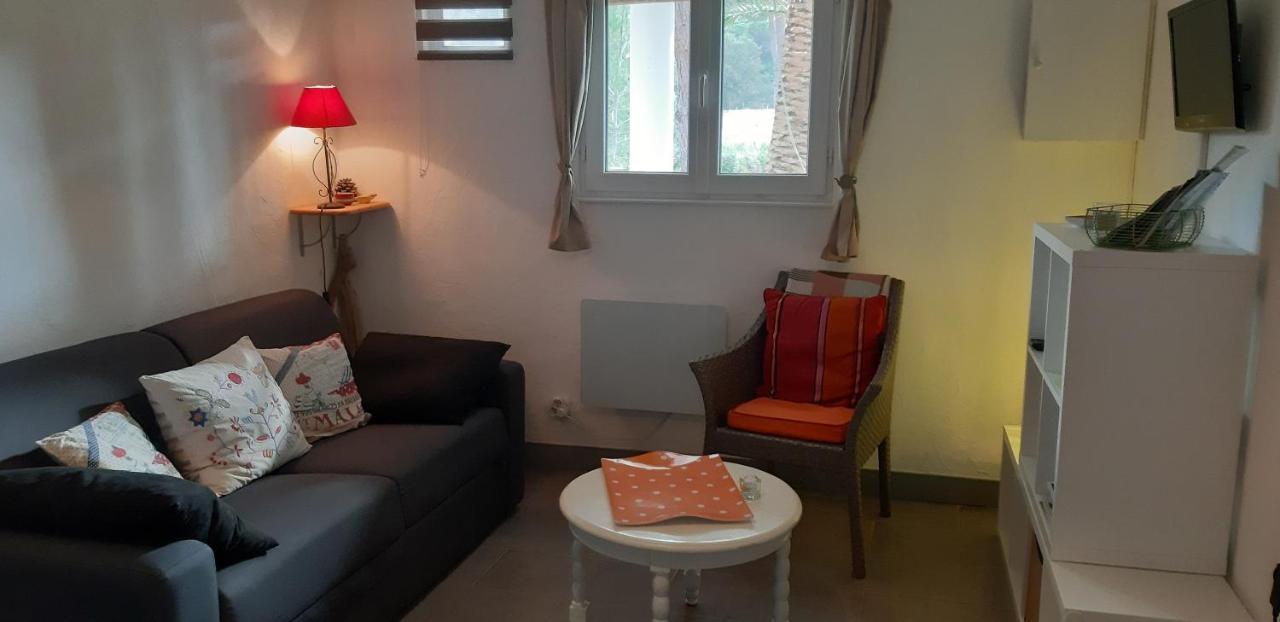 Gigaro Apartment La Croix-Valmer Bagian luar foto